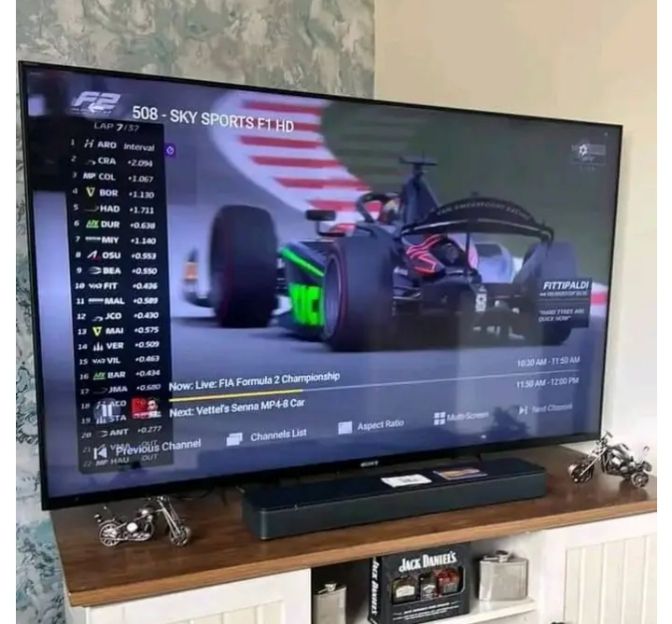 Photo of customer Carlos M. from Barcelona reviewing stunter iptv